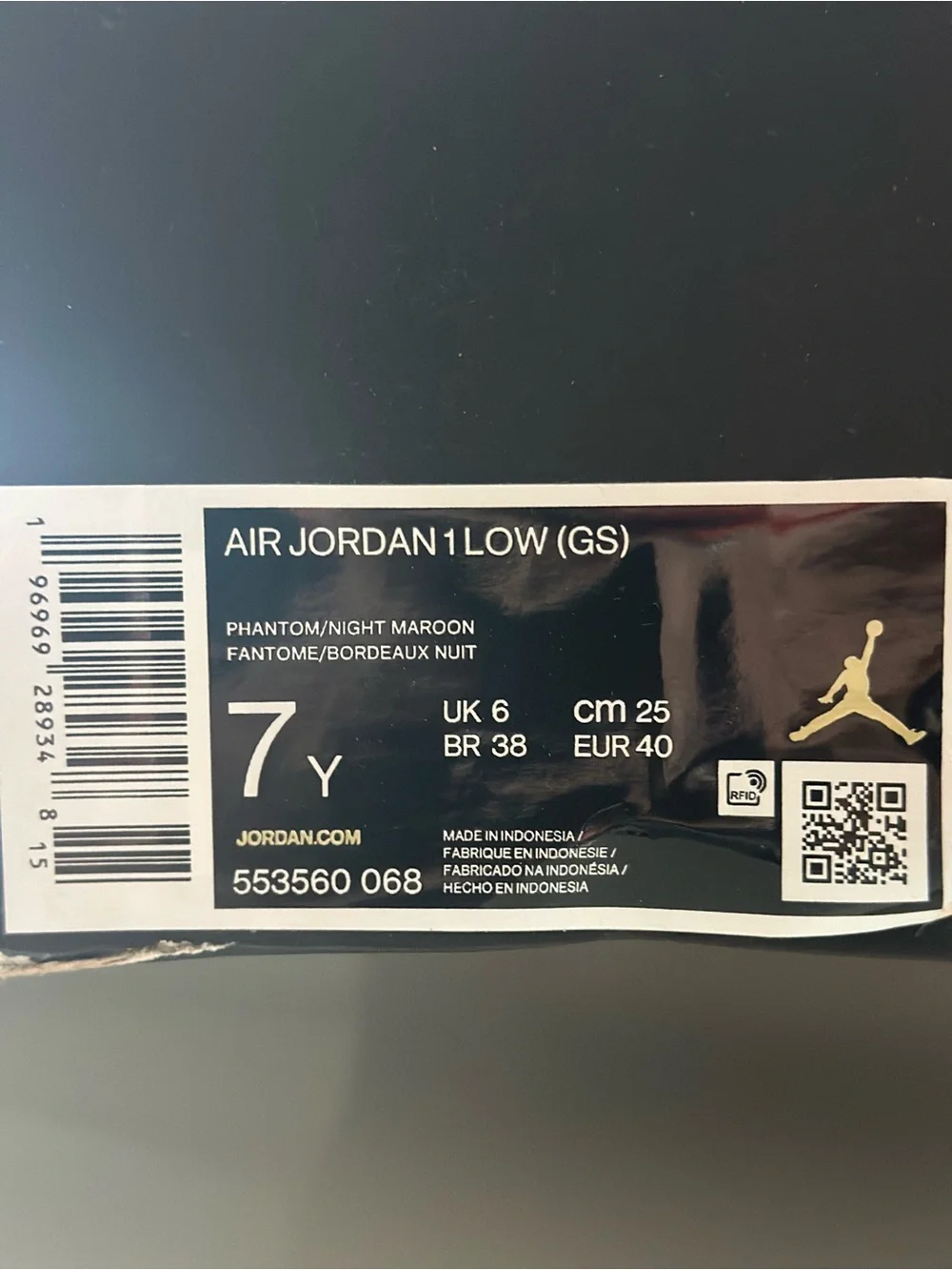 Jordan Low-Top Sneakers - Burgundy and White